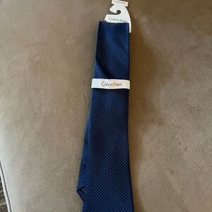 Calvin Klein tie navy New